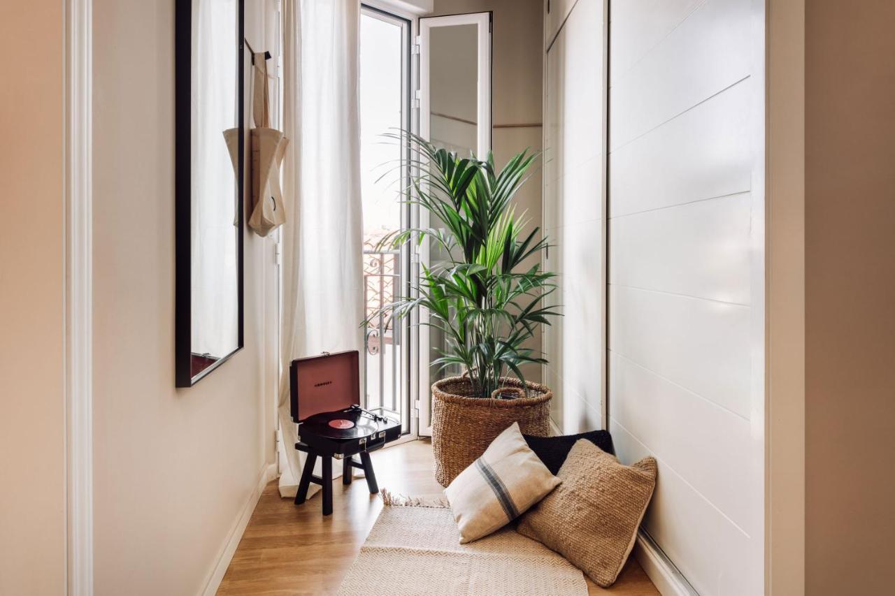 Ekonda- 2 Bedroom Apartment In Trafalgar Madrid Dış mekan fotoğraf